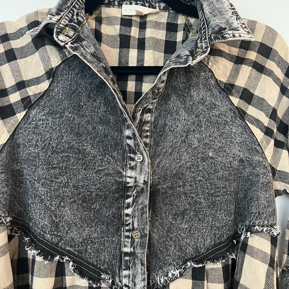 VICI, BNWOT, black plaid/denim mini dress or tunic, size xs. - Picture 3 of 4